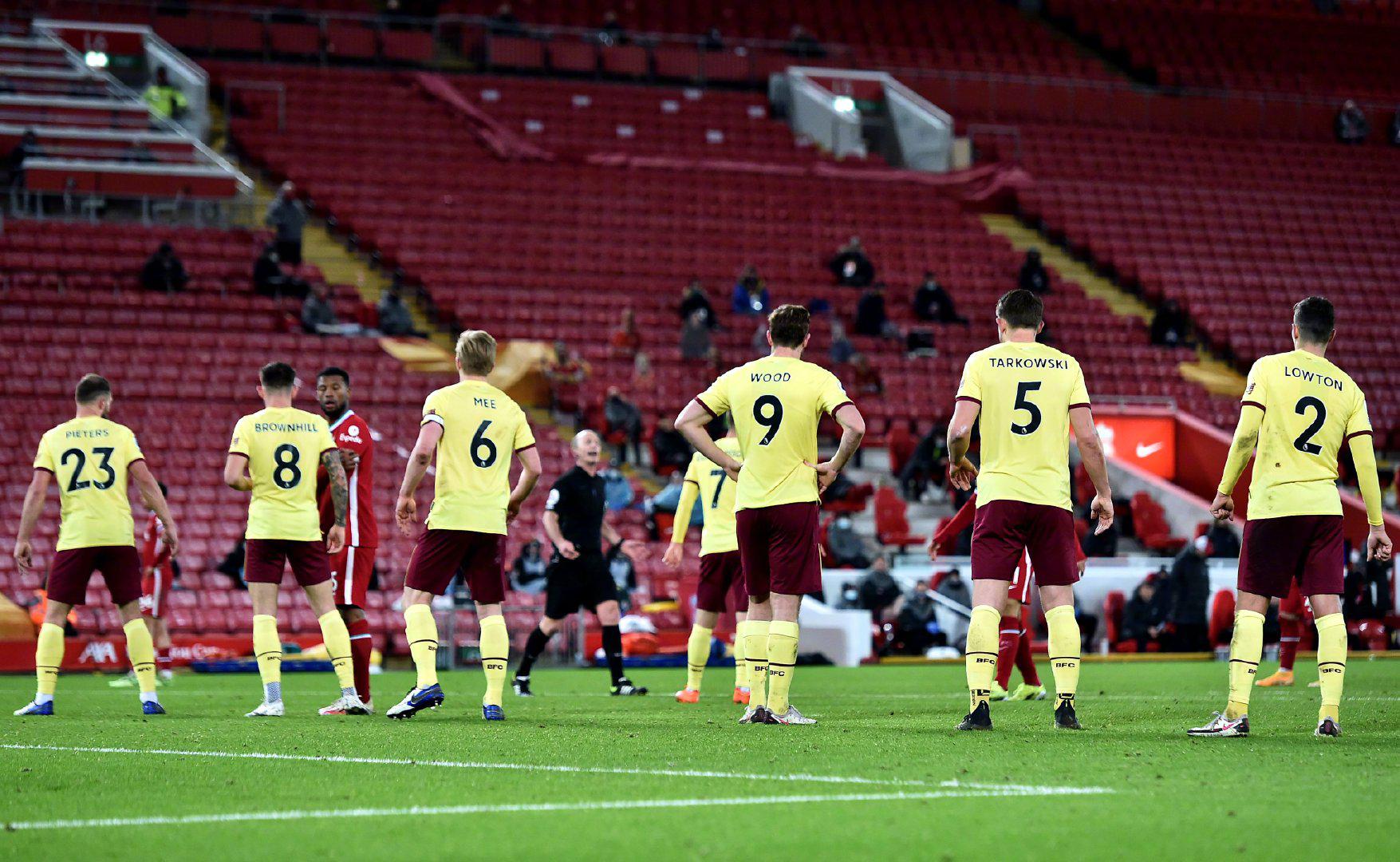 荷兰队的中 荷兰队的中